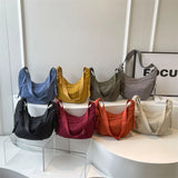 Nylon Shoulder Bag New Summer High-capacity Women's Crossbody Dumpling Bag Versatile and Niche Design Messenger Bag