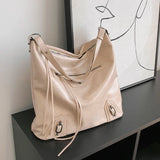 VC Trend Vintage Woman's Shoulder Bag Rivet Designer Hand Bag Quality Luxury Soft Leather Tote Bag Large Capacity Casual Handbag